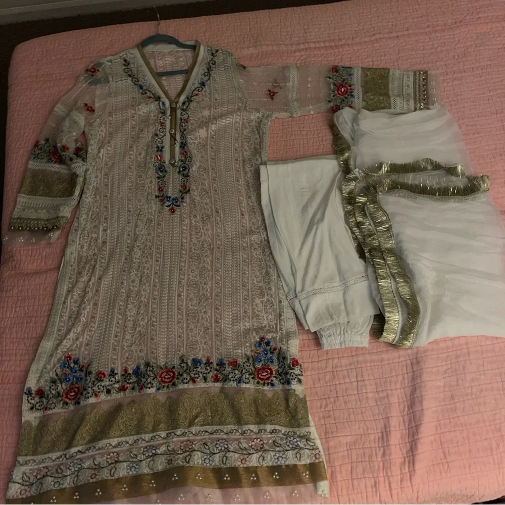 Pakistani Ruzal white/multicolor Slip Dress Fancy Formal party / Wedding Suit - Picture 9 of 17